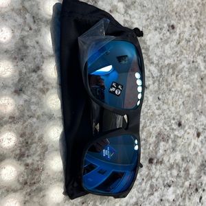 Brand new/never used Oakley Holbrook Prizm deep water polar sunglasses